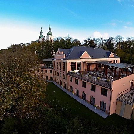 Hotel Cvilin Karniów Zewnętrze zdjęcie